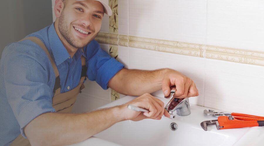Local expert plumbing services in Bluffton, OH